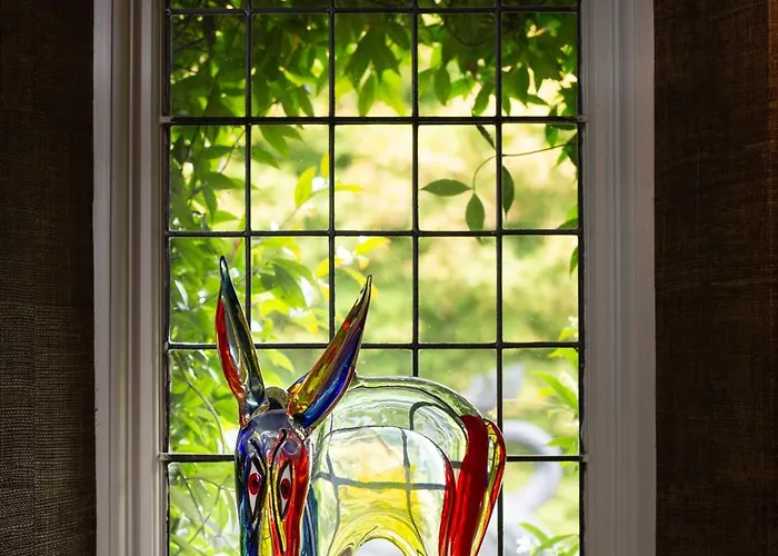 لينثويت هاوس فندق 5*