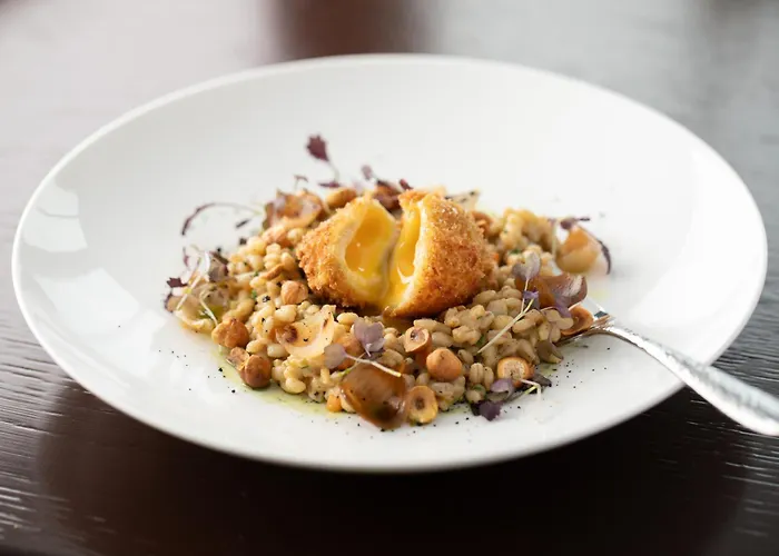 لينثويت هاوس باونيس أون وينديرمير